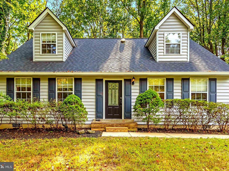 1st image of 8985 Saint Andrews Dr