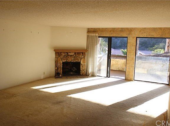 2nd image of 24 Cabrillo Dr