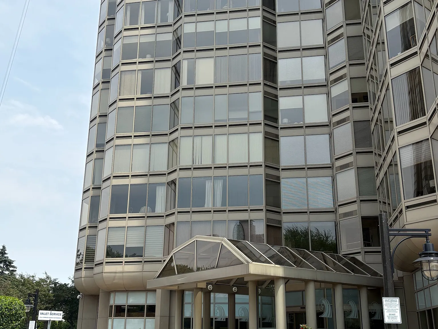2 bed, $3,100 — Photo 3