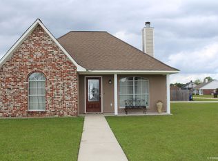 12259 Sundown Dr, Denham Springs, LA 70726