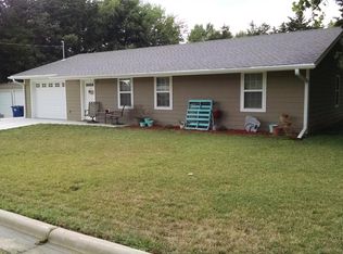 330 W 4th Ave, Buhler, KS 67522