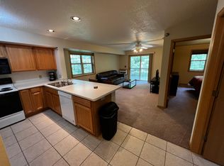 9748 Island Estates Pl APT 312, Minocqua, WI 54548