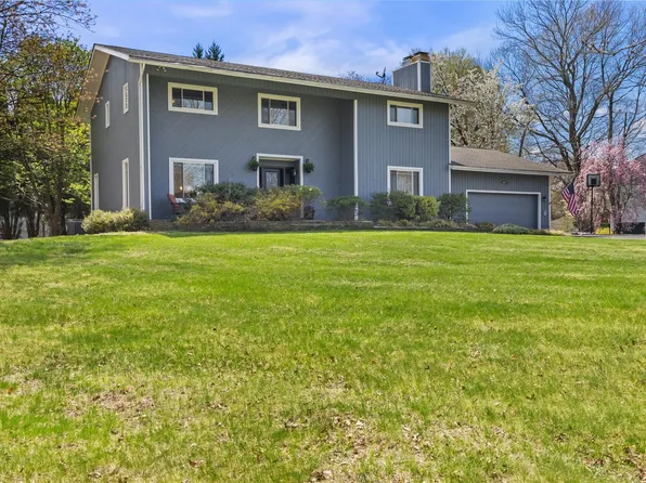 7 Peachtree Drive, Cortlandt Manor, NY 10567