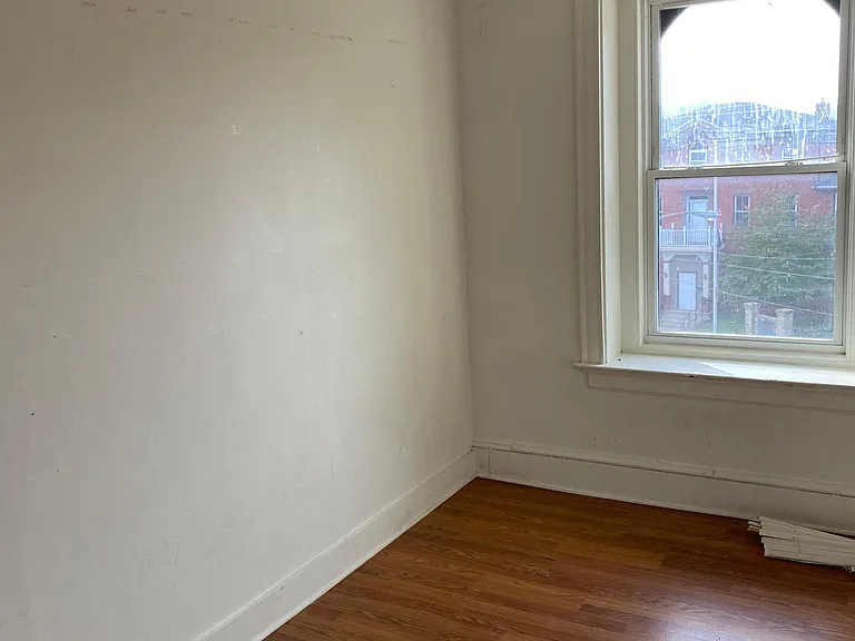 14 E Market St #5 — Photo 12
