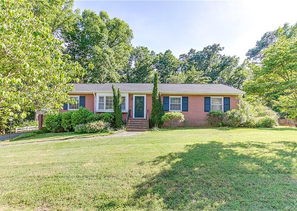 1st image of 8231 S Mayfield Ln