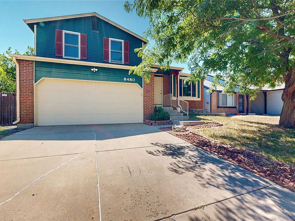1st image of 8480 Rabbitbrush Way