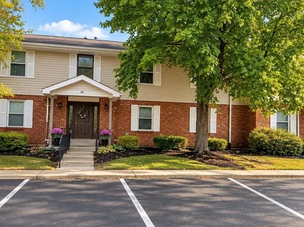 2049 New Sun Dr, Florissant, MO 63031