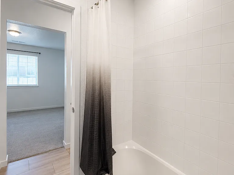 1005 S Elk Way — Photo 22