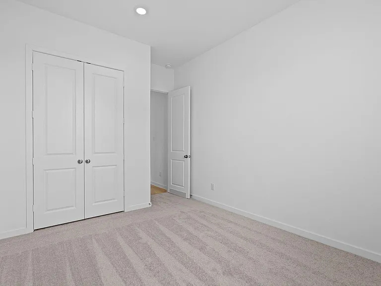 2720 Grove Crest Dr — Photo 22