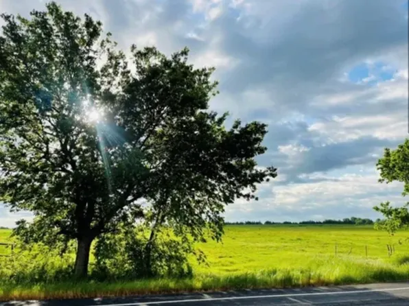 6797 Farm Road 1497, Paris, TX 75462