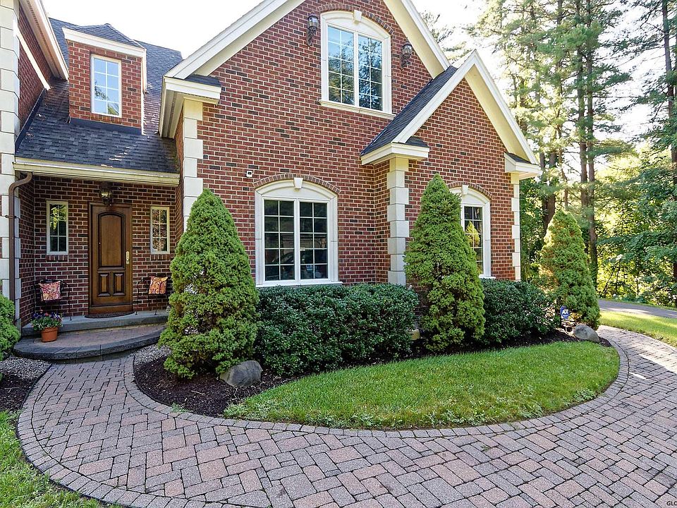 704 WALDENS POND Road, Albany, NY 12203 Zillow