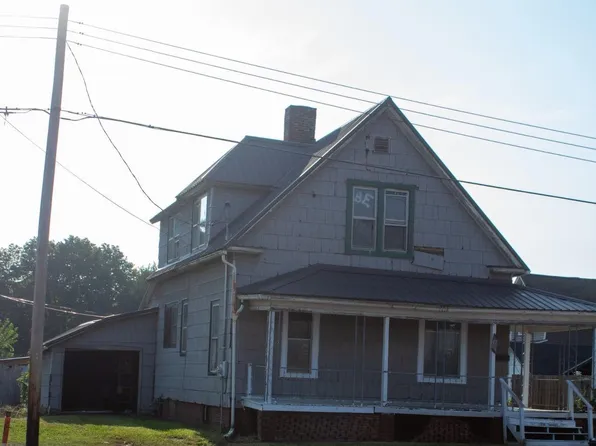 17 N 5th Ave, Canton, IL 61520