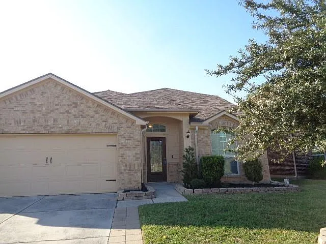 20211 Ray Falls Dr — Photo 1