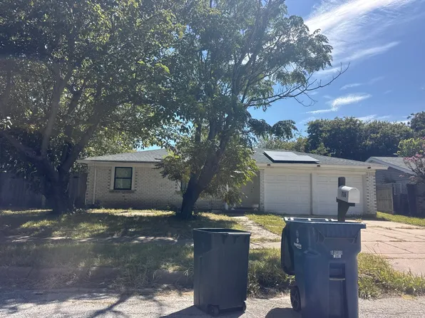 716 Heathcliff Dr, Everman, TX 76140