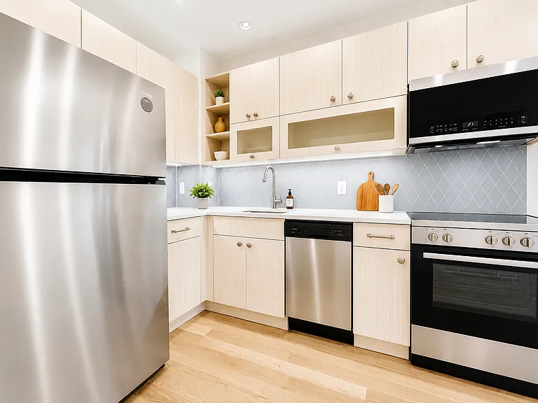 524 W 134th St #3A — Photo 3