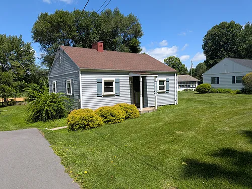 309 W Main St Photo 1
