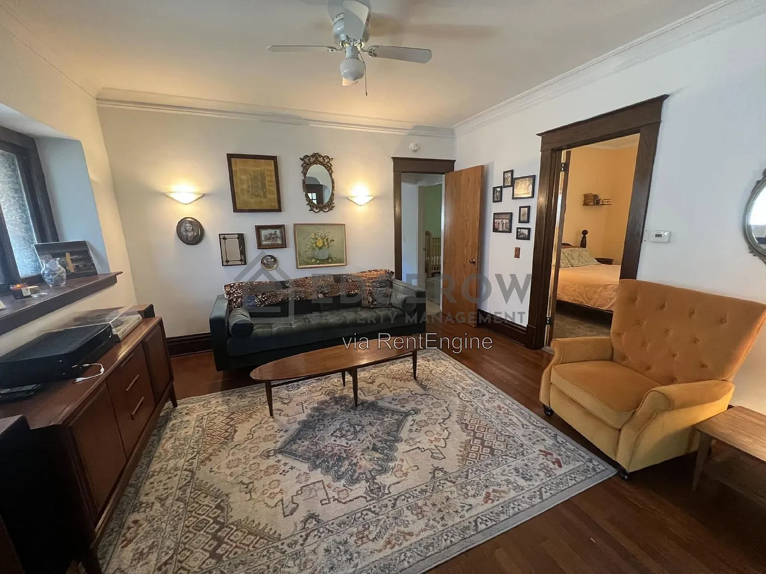 2 bed, 1.0 bath, $1,600 — Photo 4