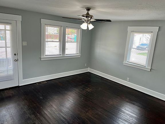 5th image of 327 Lake St