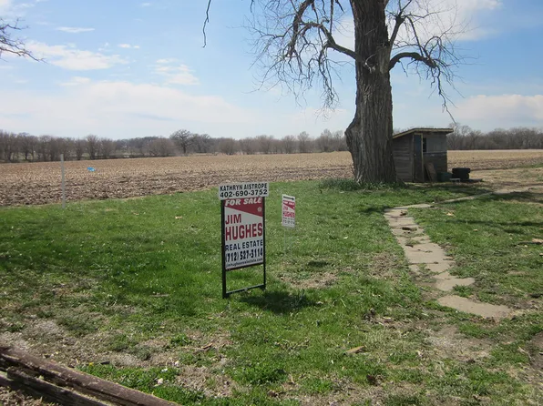 92 2nd Ave, Malvern, IA 51551