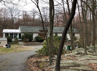 69 Mountain Top Rd, Stormville, NY 12582