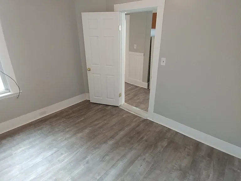 420 Maple St #4 — Photo 19
