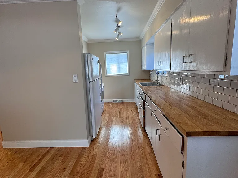 313 Chestnut St — Photo 23
