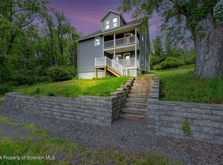 141 Ackerly Rd, Clarks Summit, PA 18411