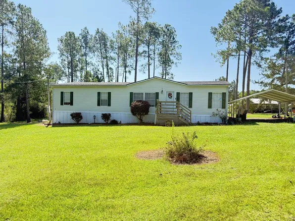 4182 New Forest Hwy, Douglas, GA 31533