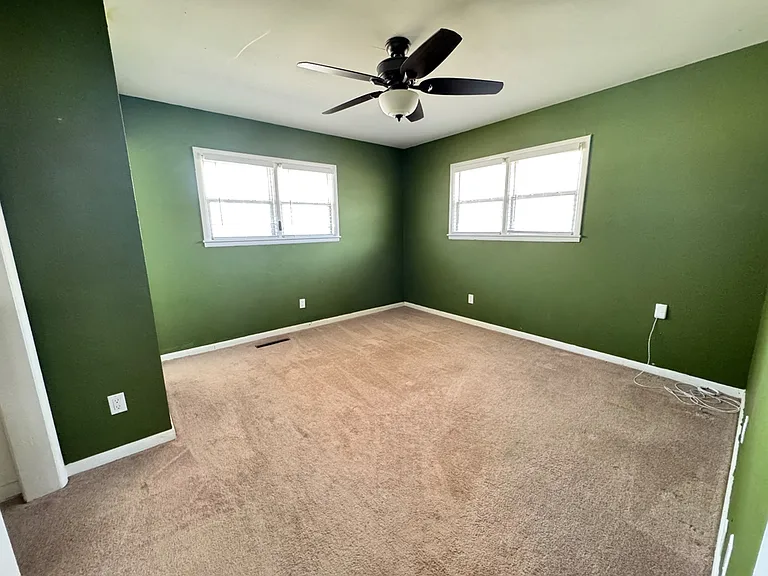 400 W Madison St — Photo 10