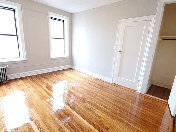 3rd image of 85 Clarkson Ave #5Z