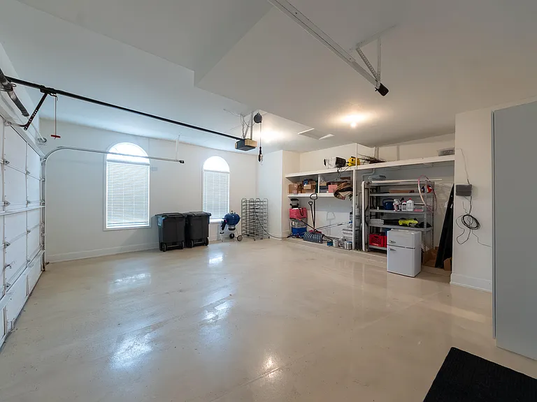 16646 Brooklane Blvd — Photo 36