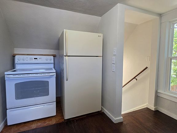 5th image of 1115 N Richmond St #2