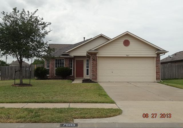 1st image of 7603 Greenwood Point Dr