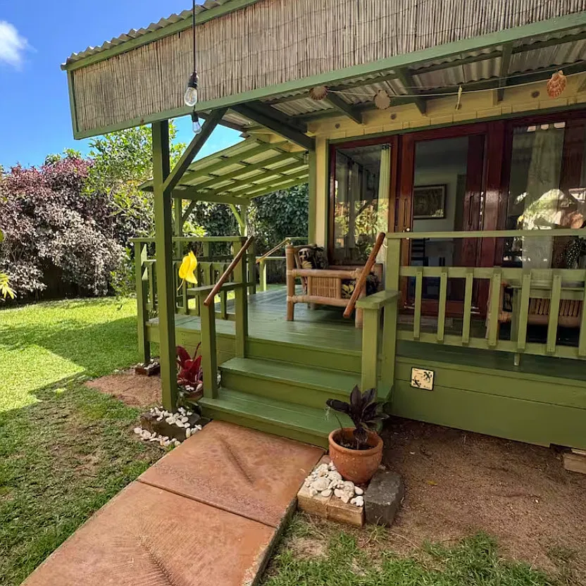 Oopuola St, Haleiwa — Photo 1