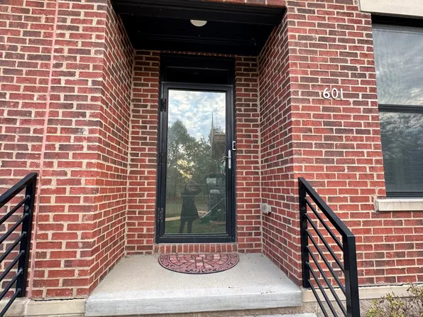 601 W 2nd Ave, Columbus, OH 43201