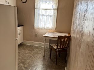 166 1/2 Washington Ave, Clarksburg, WV 26301