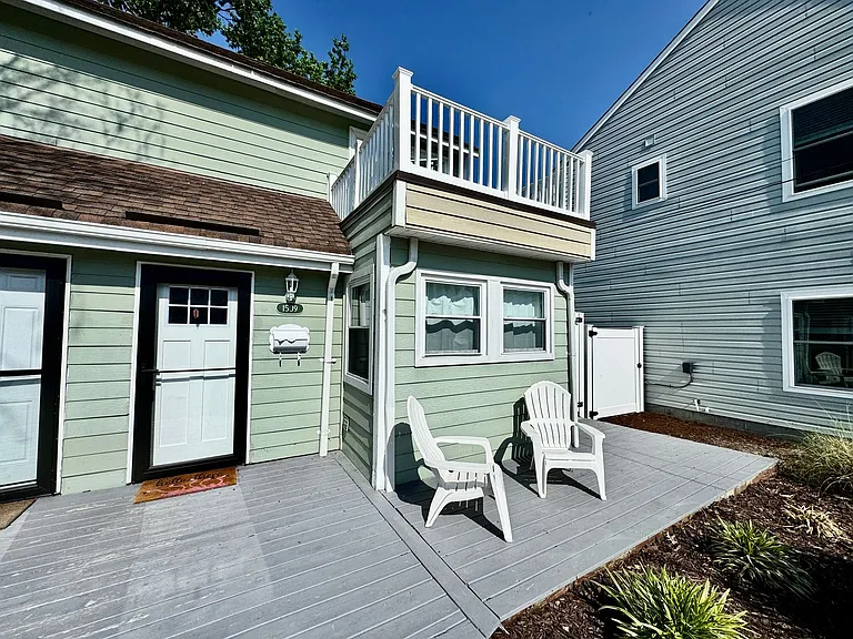 1509 Cypress Ave — Photo 5