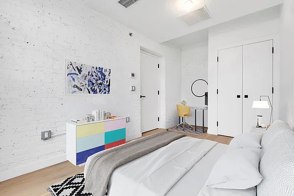 Sold by Modern Spaces | media 26