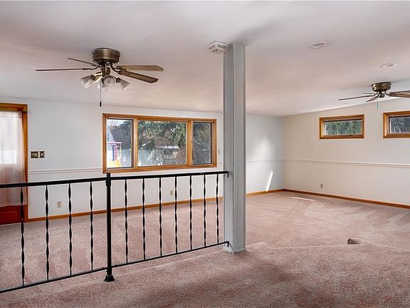 5th image of 109 Robinhood Ln