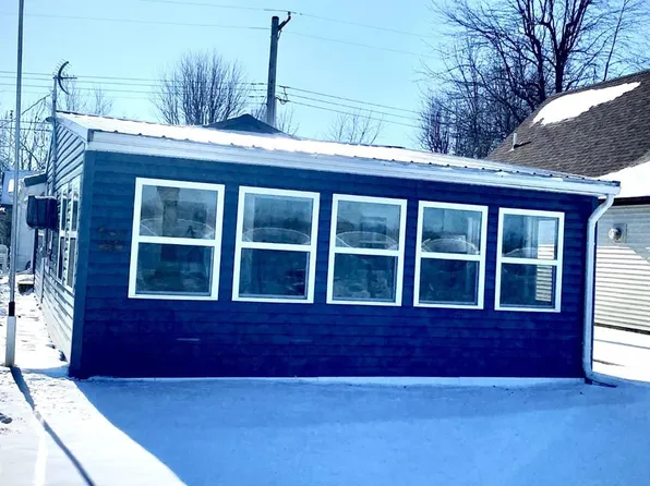 550 S Schau Rd #12, Pt Clinton, OH 43452