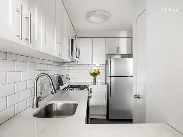 13 West 89th Street image 9 of 15