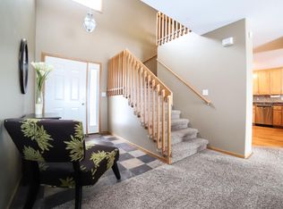 4001 37th Ave SW UNIT B, Cedar Rapids, IA 52404