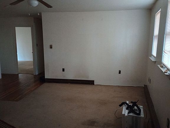 2nd image of 303 S Atlantic Ave E