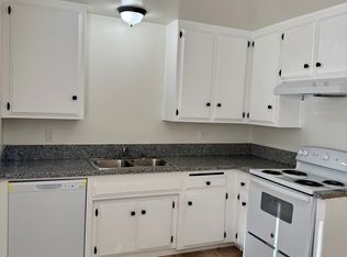 6017 Nogal Ave APT D, Bakersfield, CA 93309