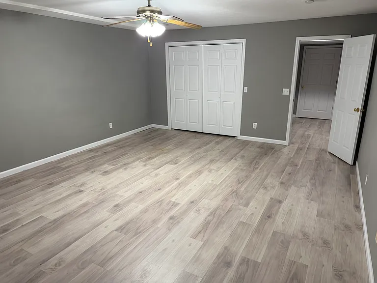 723 S Pinhook Dr — Photo 13