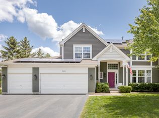 1222 Cortland Ln, Wauconda, IL