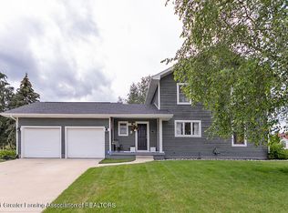 2458 Barnsbury Rd, East Lansing, MI 48823