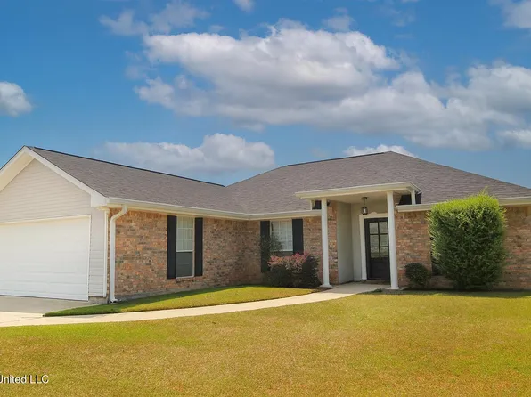 18017 Green Leaves Dr, Gulfport, MS 39503