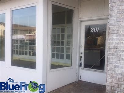 1st image of 201 E Mill St #13761381