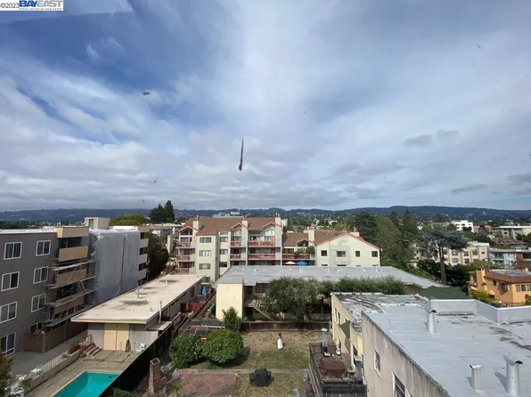 303 Adams St APT 408, Oakland, CA 94610